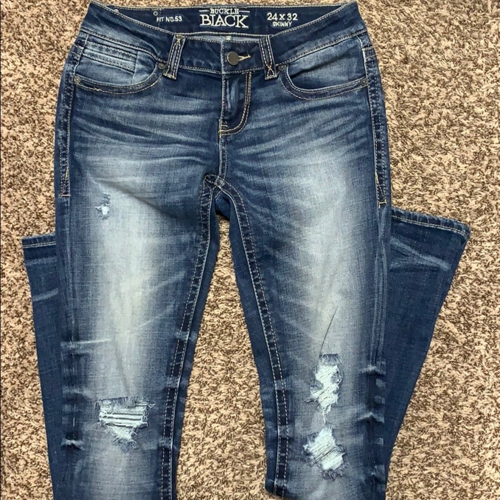 Buckle Black Skinny Jeans Size 24